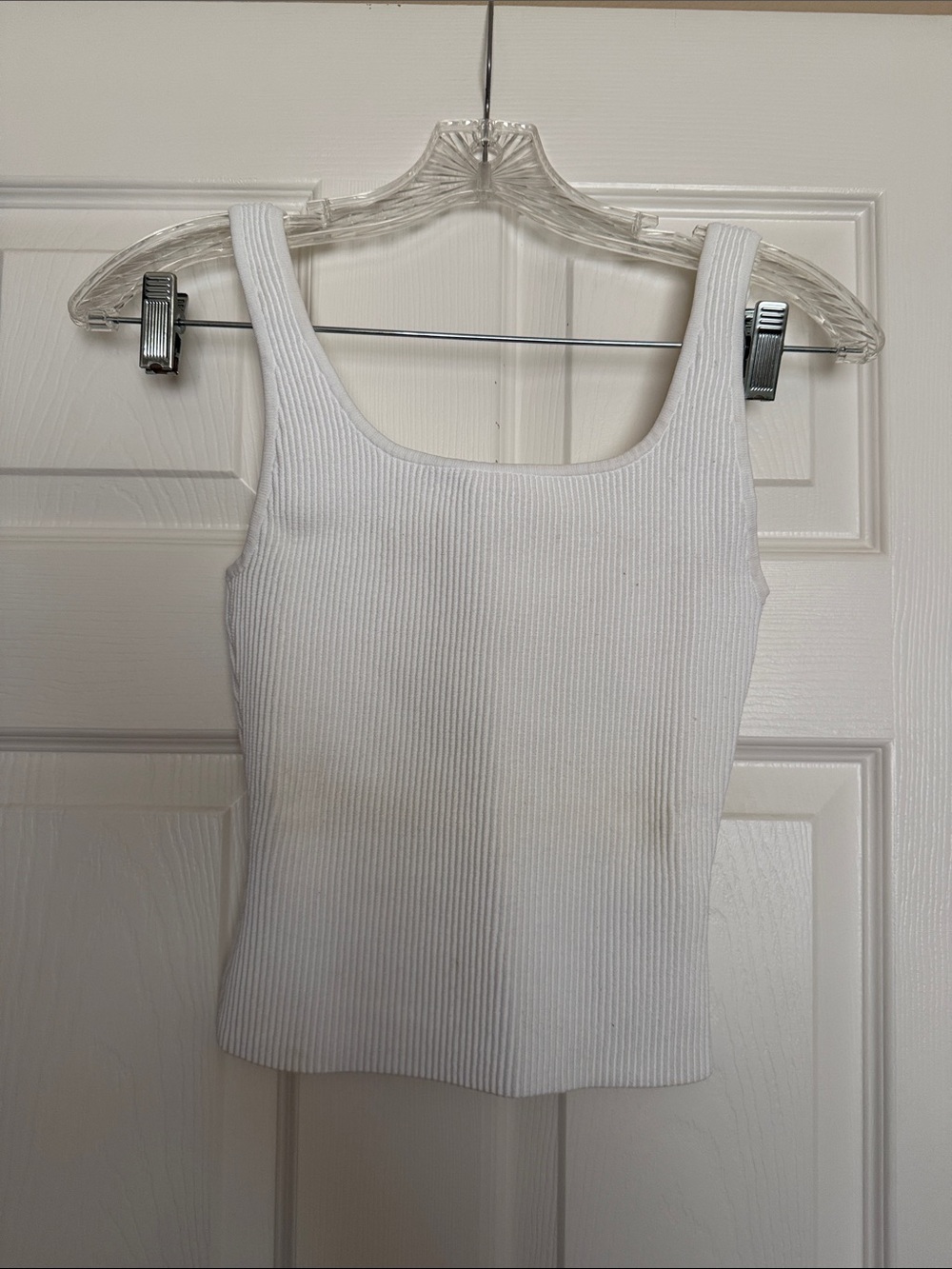 Aritzia Babaton White Sculpt Knit Top XS
